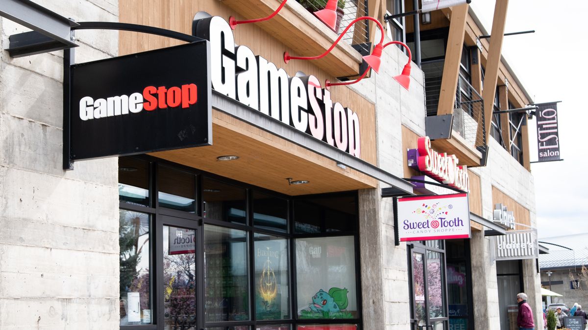 Exterior sign for a GameStop store.